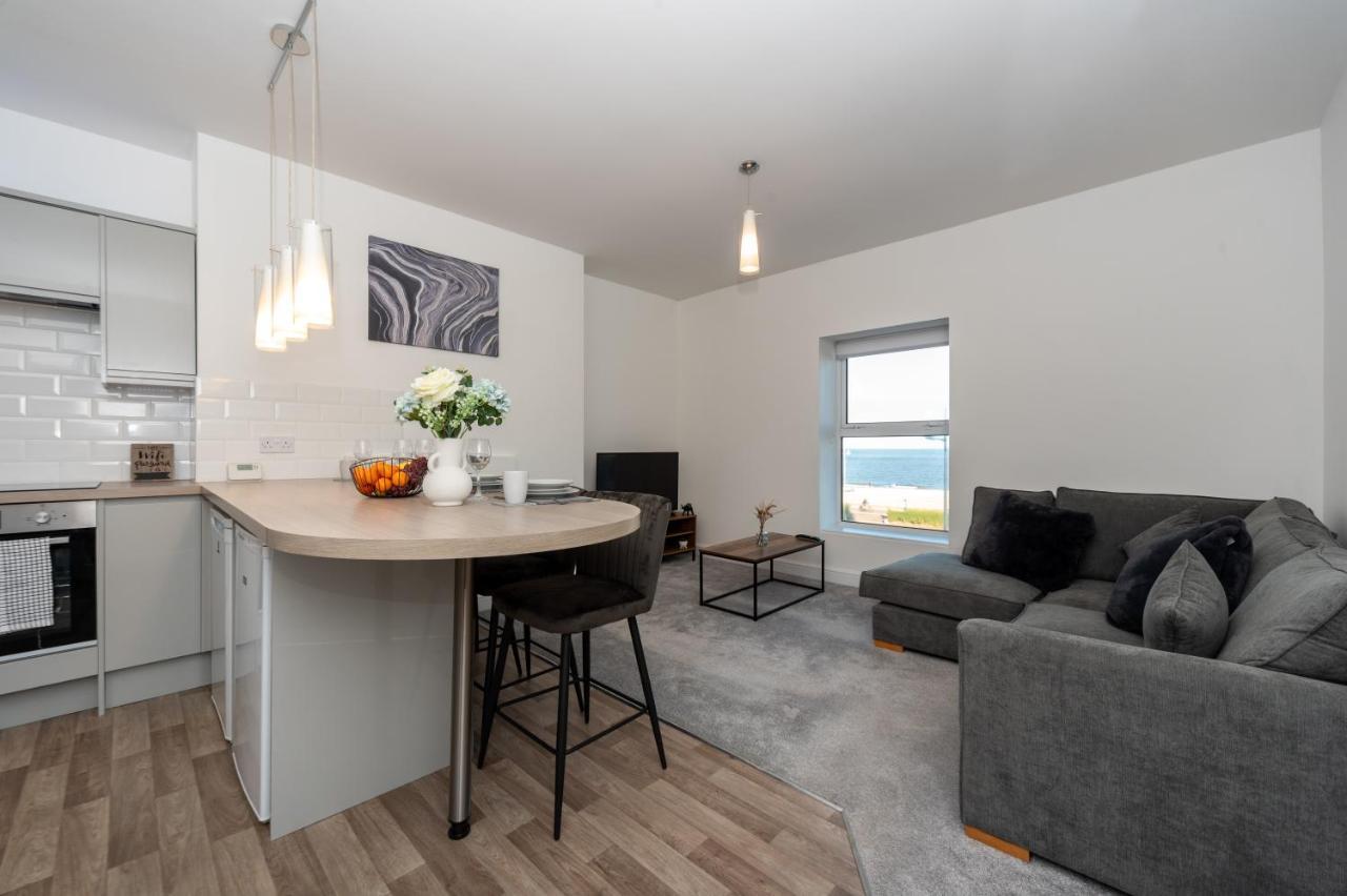 Sea Views Modern Two Bedroom Apartment Lowestoft Kültér fotó