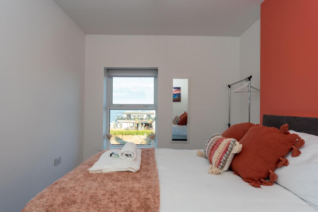 Sea Views Modern Two Bedroom Apartment Lowestoft Kültér fotó