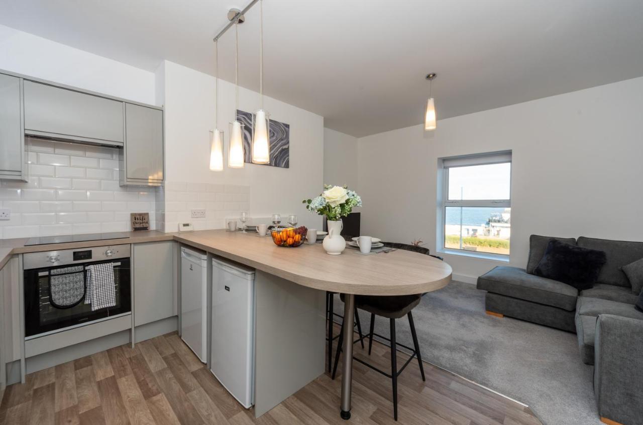 Sea Views Modern Two Bedroom Apartment Lowestoft Kültér fotó