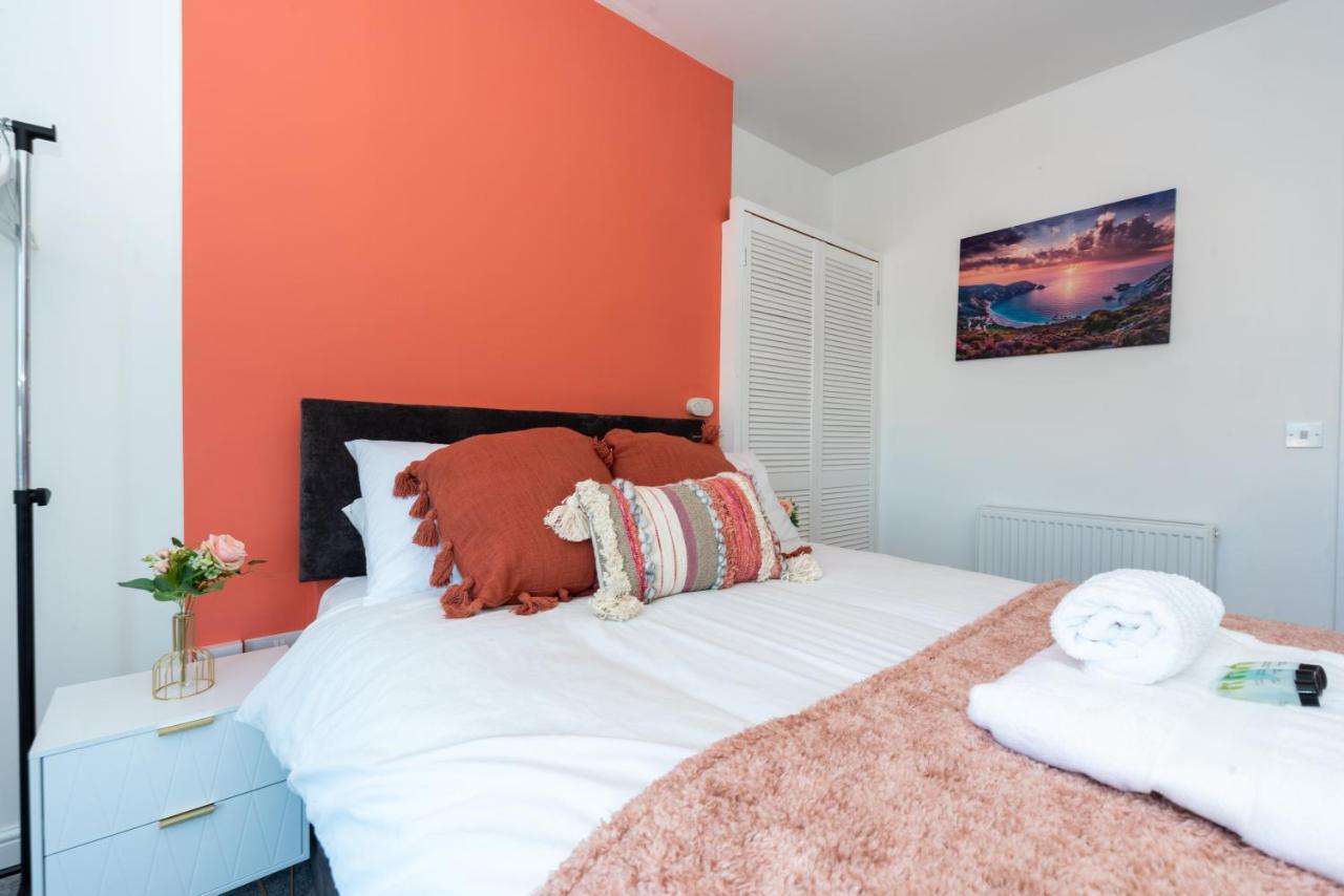 Sea Views Modern Two Bedroom Apartment Lowestoft Kültér fotó